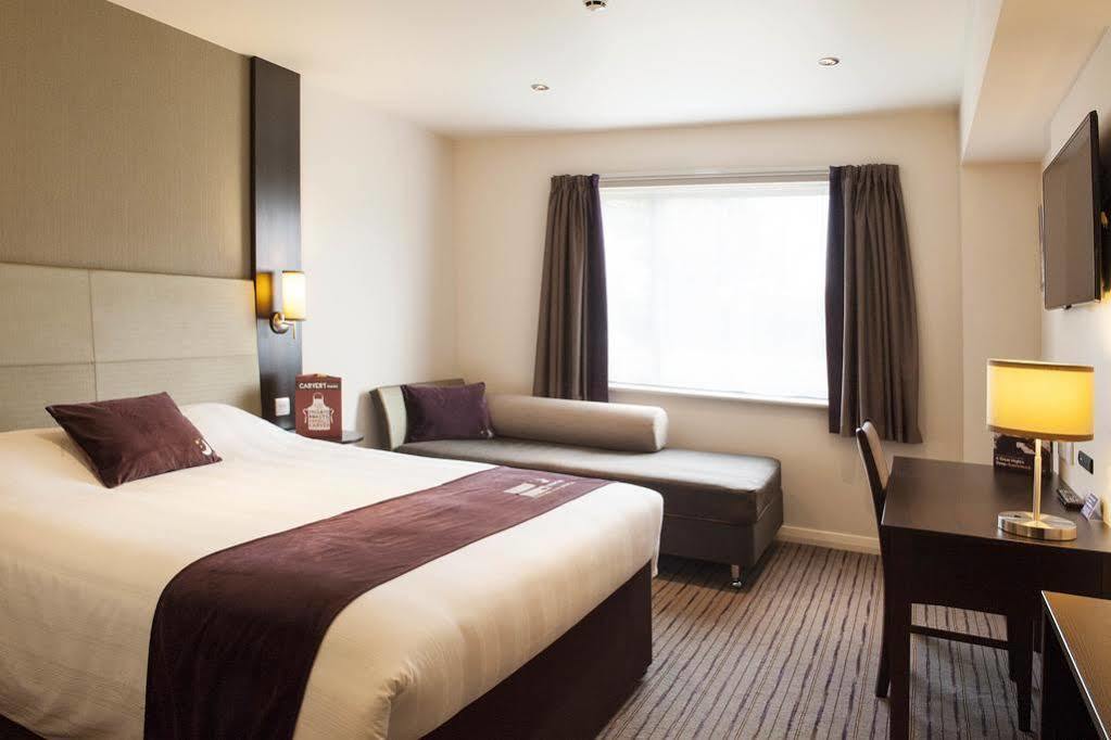 Premier Inn Hayle Esterno foto