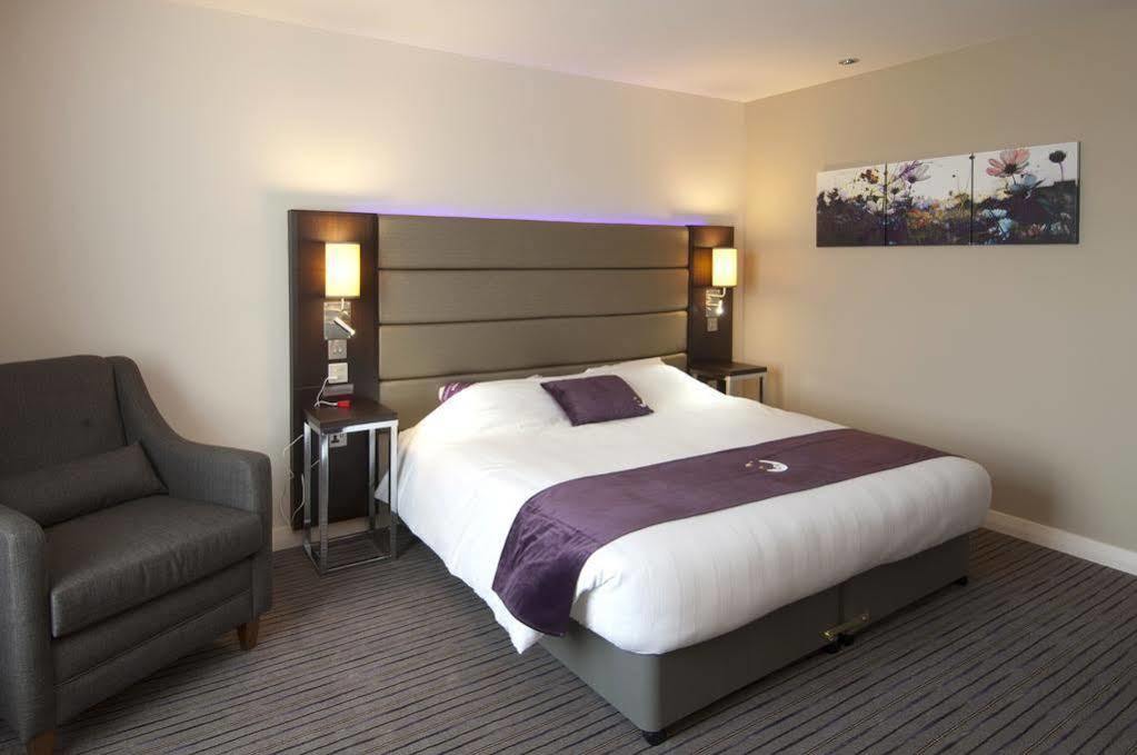 Premier Inn Hayle Esterno foto